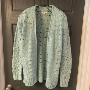 Maurice’s size M seafoam green cardi